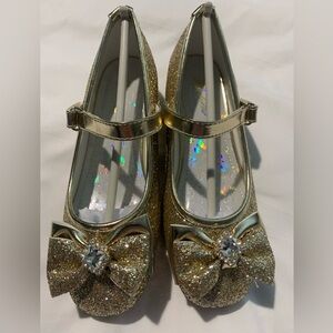 Furdeour Girls Dress Shoes Mary Jane Wedding Flower girl